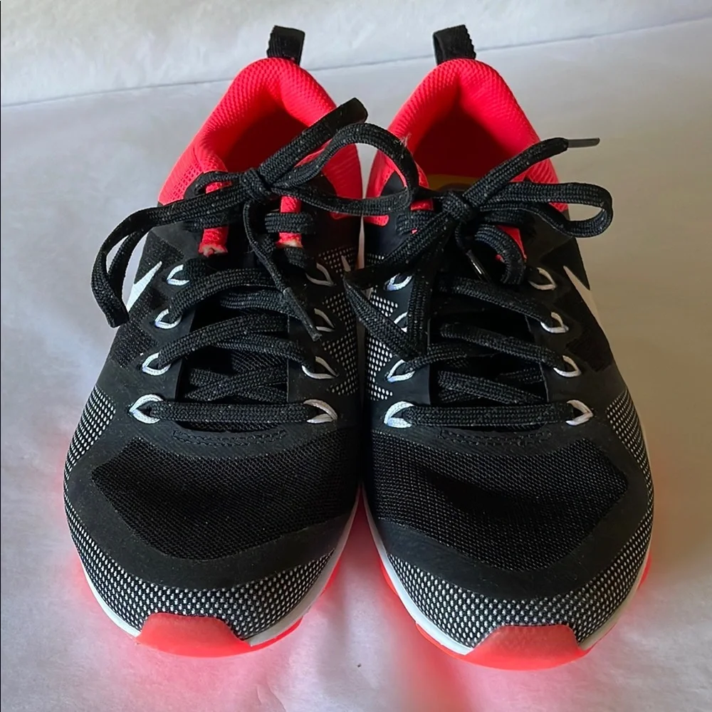 Nike step into